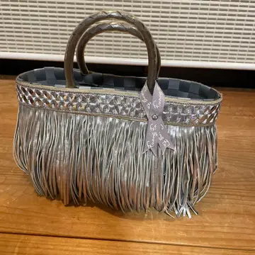 실버 프린지 바스켓백