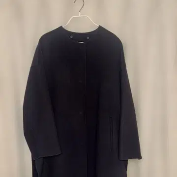 루피 네이비 노카라 롱 코트 후드 부착