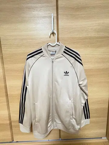 adidas 베이지 트랙 자켓