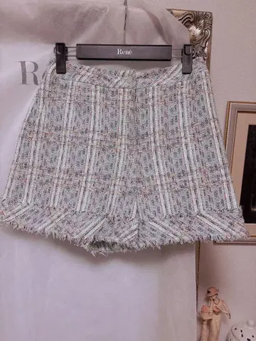 르네 트위드 숏팬츠 34 사이즈