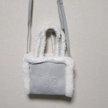 NICE CLAUP 숄더백