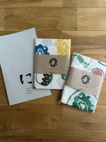 니지유라 미야쿠미야쿠 손수건 2종류 세트