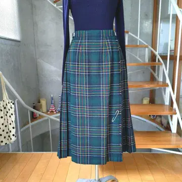 [ O'neil of DUBLIN ] 퀼트 타탄 체크 스커트