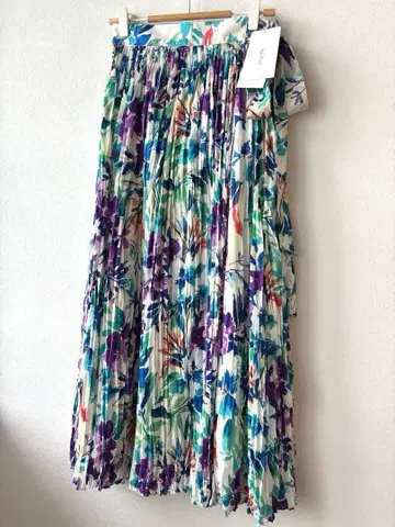 [택 포함 새상품] 미라 오웬 와셔 맥시 길이 랩 스커트