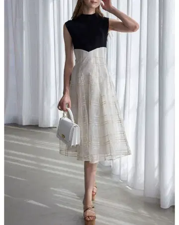 시어 체크 니트 도킹 원피스 블랙