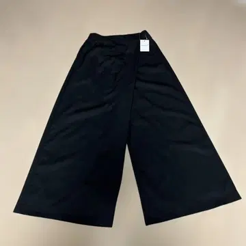 MEMENTISM 와이드 팬츠 블랙