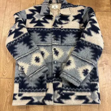 GUYROVER x FORTELA 네이티브 무늬 커버올