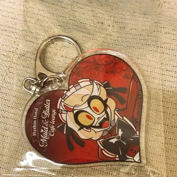 해즈빈 호텔 x 애니메이트 카페 하트형 아크릴 키링 찰리