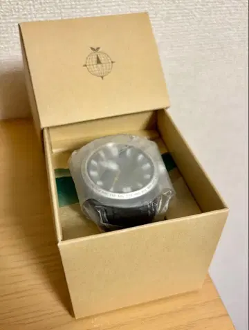 미사용 새상품 CASIO PRO TREK 손목시계