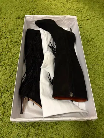 MICHEL VIVIEN 블랙 프린지 롱 부츠