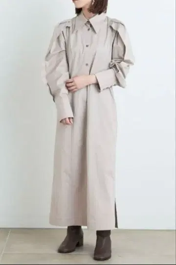 [ 택 포함 새상품 ] FRAY I.D 턱 슬리브 셔츠 원피스 S 사이즈