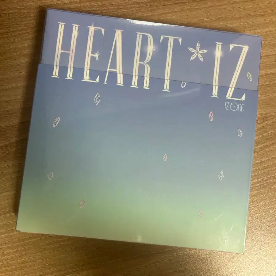 Iz*one album, unopened, new product