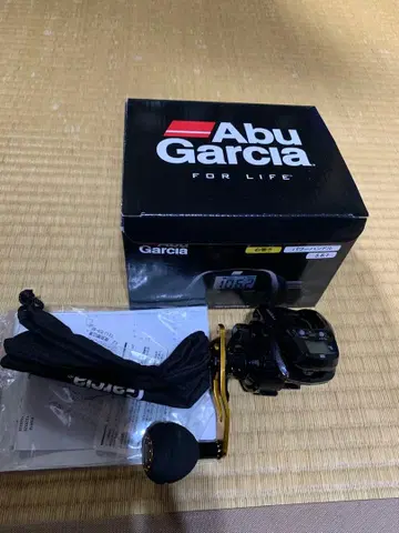 Abu Garcia MAX DLC P 베이트릴 오른손잡이용