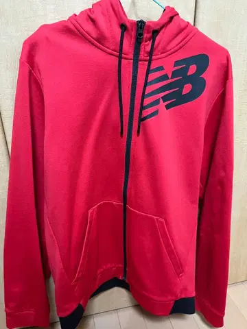 New Balance 레드 풀 집업 후드티