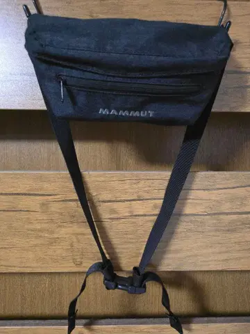 MAMMUT 클래식 범백