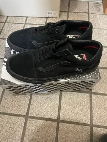 Vans 블랙 스니커즈