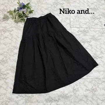 니코앤드 차콜 자카드 포코가브 개더 롱 플레어 스커트