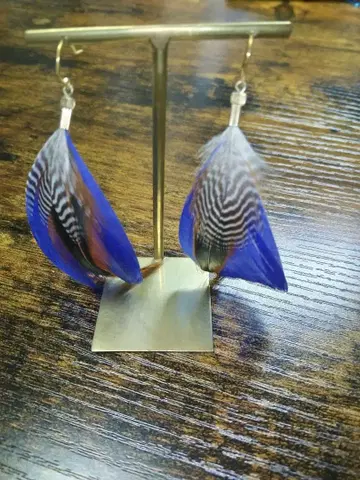 파란 깃털 롱 귀걸이