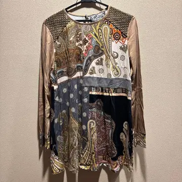 Rossa 수입 로사 페이즐리 무늬 긴팔 상의