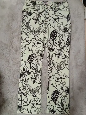 알베로베로 돼지 모노톤 팬츠