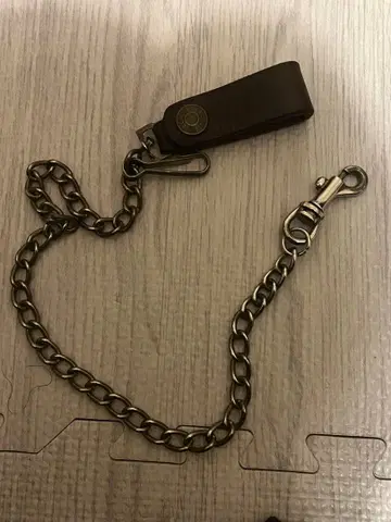 Schott 브라운 지갑 체인