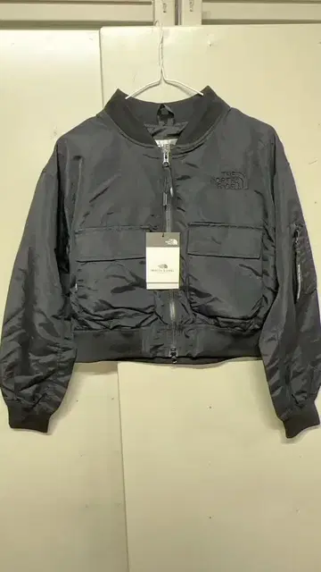 The North Face 블랙 크롭 자켓 M