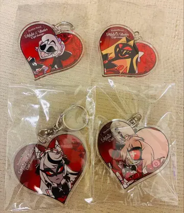해즈빈 호텔 x 애니메이트 카페 하트형 아크릴 키링 4개 세트