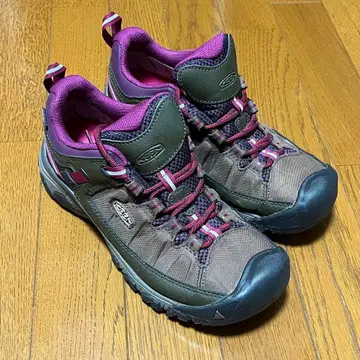 KEEN 트레킹 슈즈 25cm 등산 신발