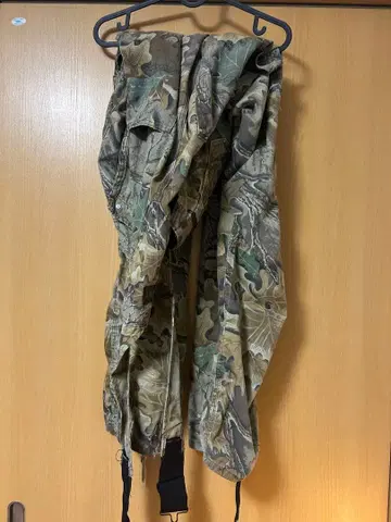 LIBERTY 카모플라쥬 카고 팬츠 스트랩 포함