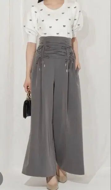 미사용 새상품 WILLSELECTION 그레이 하이웨스트 와이드 팬츠