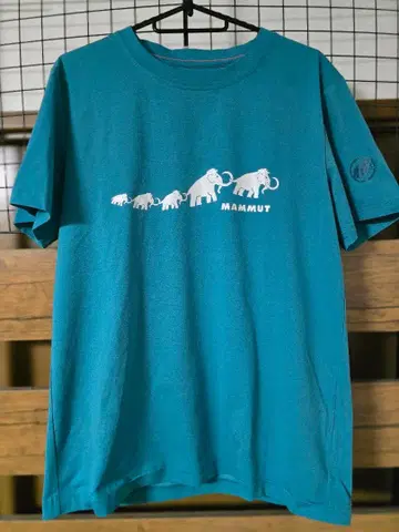 MAMMUT T셔츠