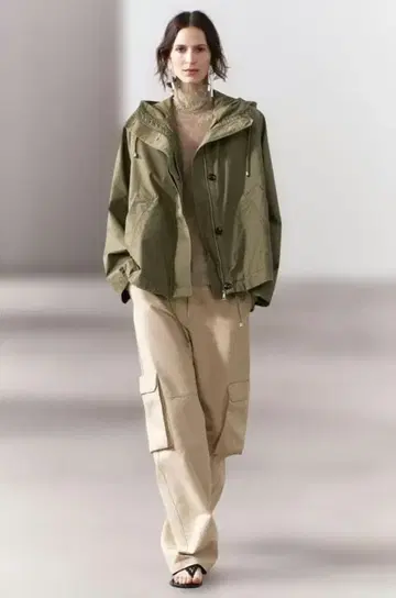 [ ZARA ] ZW 컬렉션 오버 사이즈 라이트 후드티 [ XL ] 카키