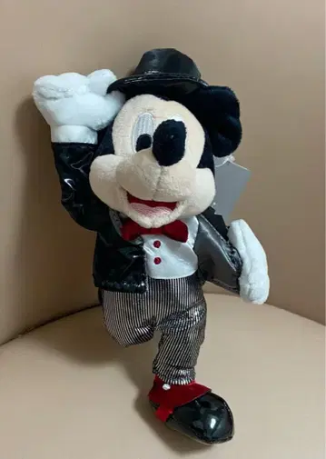 미키 벌스데이 봉제 인형 키체인 디즈니 스토어 블랙