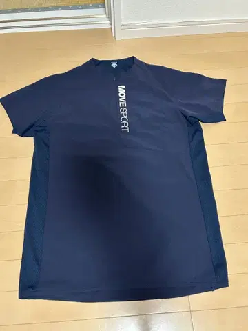 DESCENTE 무브스포츠 남성용 반팔 하프 지퍼 의류 O 사이즈