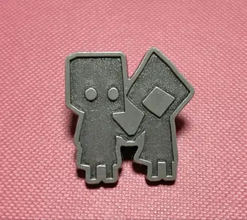 리틀 나이트메어 핀 배지