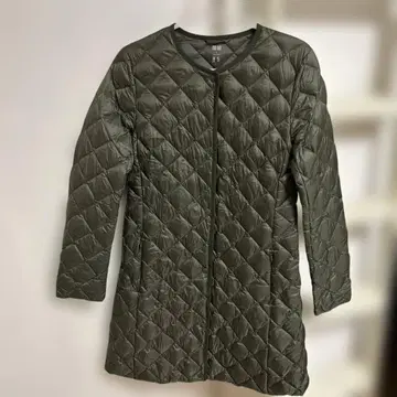 새상품급 UNIQLO 올리브 그린 다운 자켓 S