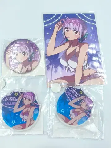 그리드맨 유니버스 신조 아카네 브로마이드 캔뱃지 아크릴 키링