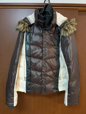 DEUX CONCEPT LABO (온워드 카시야마) 다운 자켓