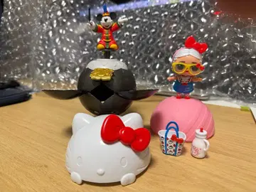 미키마우스 헬로키티 캐릭터 굿즈 세트