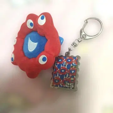 먀쿠먀쿠 키링과 인형 배지