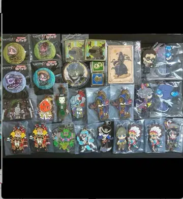 캐릭터 굿즈 세트 다수