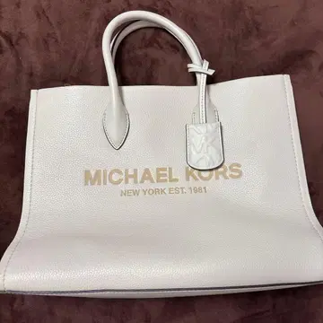 MICHAEL KORS 화이트 토트백