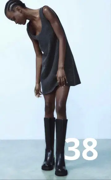 [ 미사용 ] ZARA 러그 솔 하이힐 부츠 38