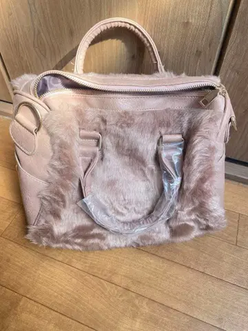 핑크 인조 모피 숄더백