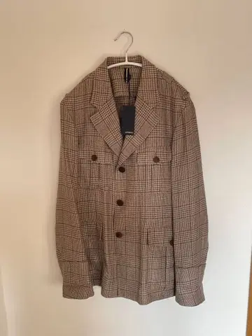 체크 무늬 테일러드 자켓