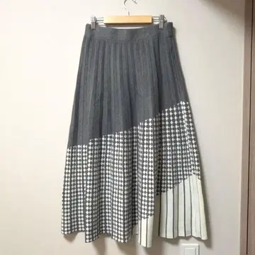 하운드 투스 패턴 니트 플리츠 스커트 M