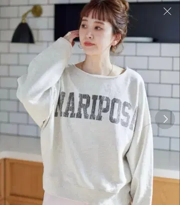 B.C STOCK 빅 로고 맨투맨