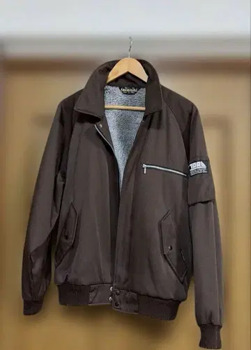 도라이치 파이롯트 점퍼 L 브라운 보아 없음