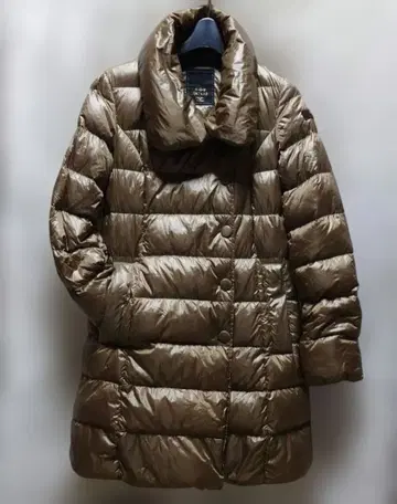 타트라스 다운 새상품급 M 브라운 계열 폴란드제