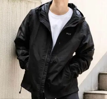 HUF 후드 부착 나일론 자켓 블랙